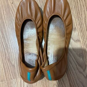 Chestnut Tieks